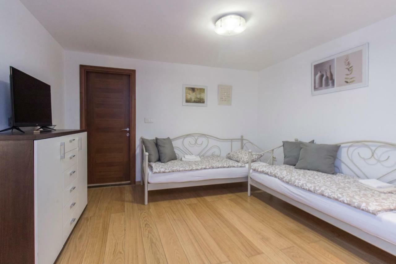 Apartment Ivan City Center 시베니크 외부 사진