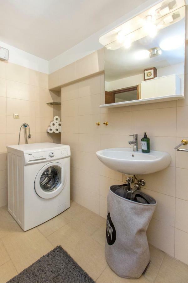 Apartment Ivan City Center 시베니크 외부 사진
